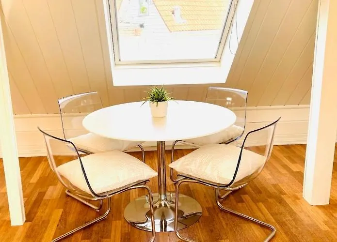 Central Stavanger Guesthouse Hostel *